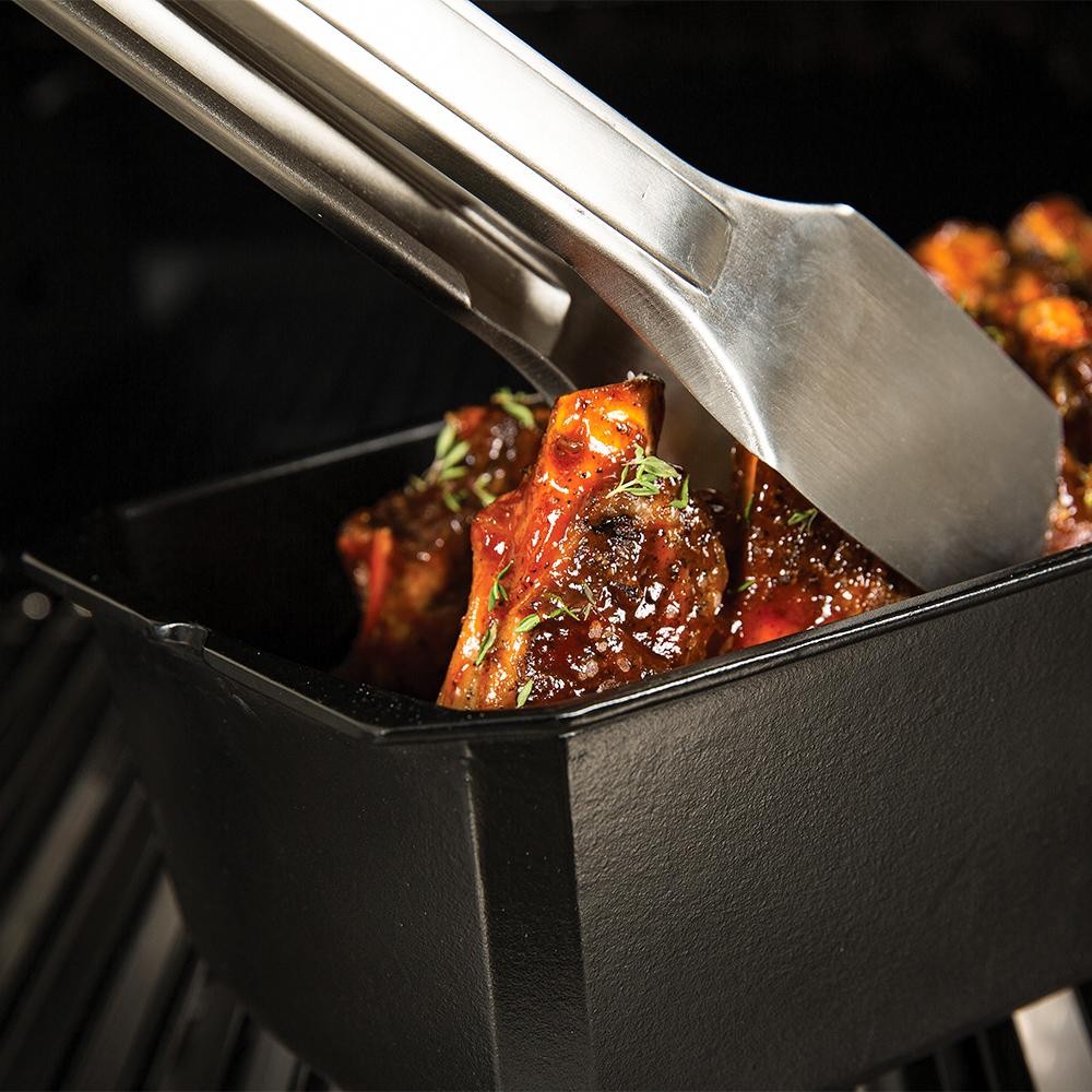 broil king żeliwna brytfanna do żeberek
