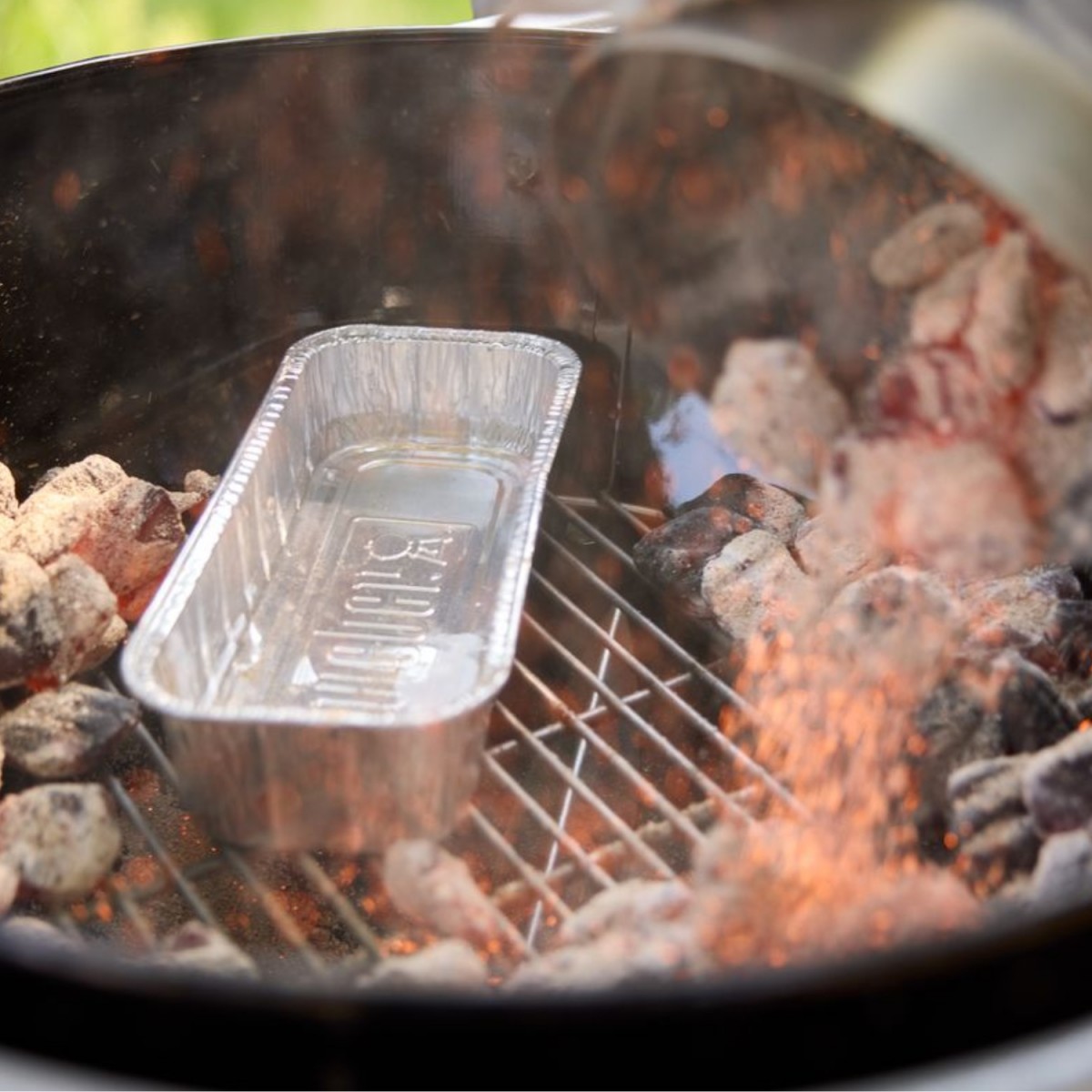 Smart Grill Węglowy z wyświetlaczem WEBER Performer Smart 57 cm